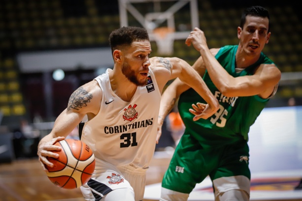 Corinthians vence o Ferro Carril por 83 X 65 pela Liga Sul-americana de Basquete 2019