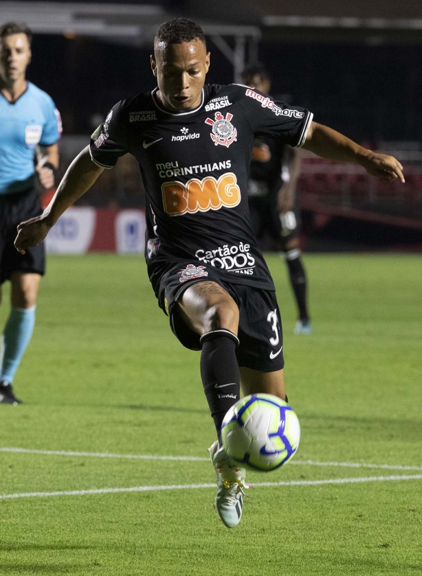 Janderson durante derrota para o São Paulo, pelo Brasileirão, no Morumbi