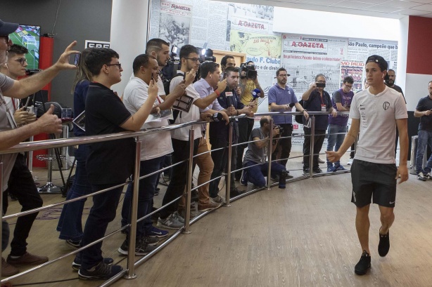 Vital chega ao Morumbi para jogo contra o São Paulo, pelo Campeonato Brasileiro