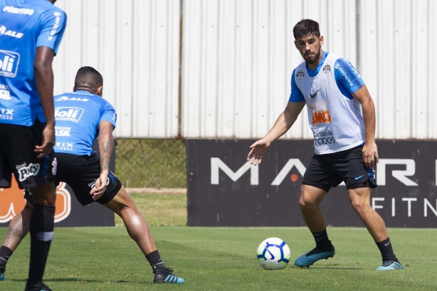 Bruno Méndez inicia preparação para duelo contra o Goiás