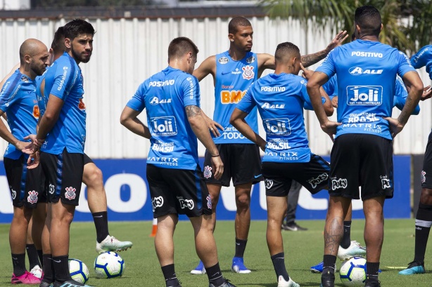 Elenco alvinegro inicia preparação para duelo contra o Goiás