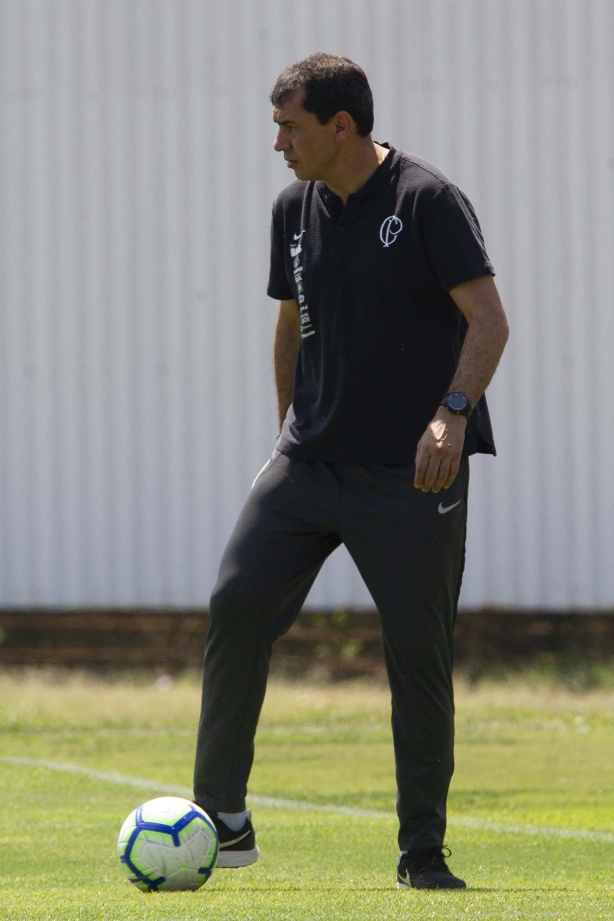 Fábio Carille inicia preparação para duelo contra o Goiás
