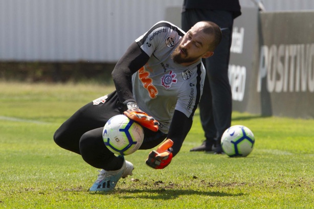 Walter inicia preparação para duelo contra o Goiás