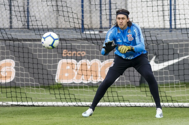 Goleiro Cássio no último treino do Corinthians antes do jogo contra o Goiás
