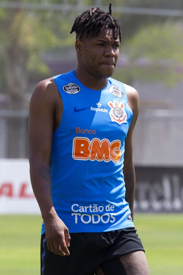 Jesus no último treino antes do duelo contra o Flamengo, pelo Brasileirão