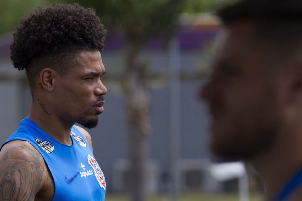 Júnior Urso no último treino antes do duelo contra o Flamengo, pelo Brasileirão