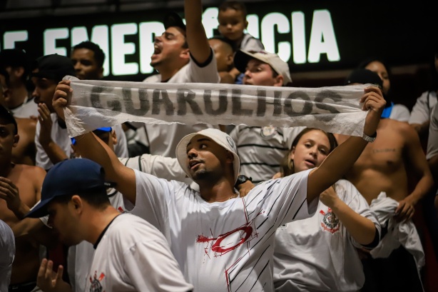 Corinthians enfrenta o Botafogo pelo NBB