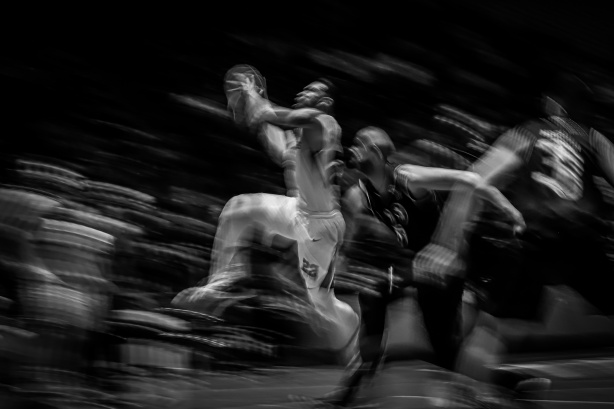 Corinthians enfrenta o Botafogo pelo NBB