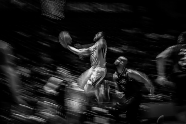 Corinthians enfrenta o Botafogo pelo NBB