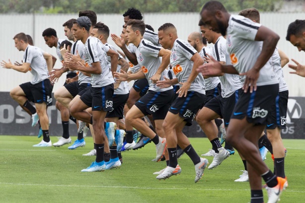 Atletas do Corinthians termina preparação para enfrentar o Fortaleza, pelo Brasileirão 2019
