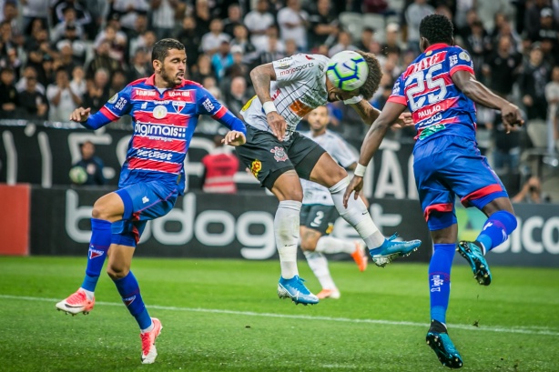 Urso durante partida contra o Fortaleza, pelo Brasileiro, na Arena Corinthians