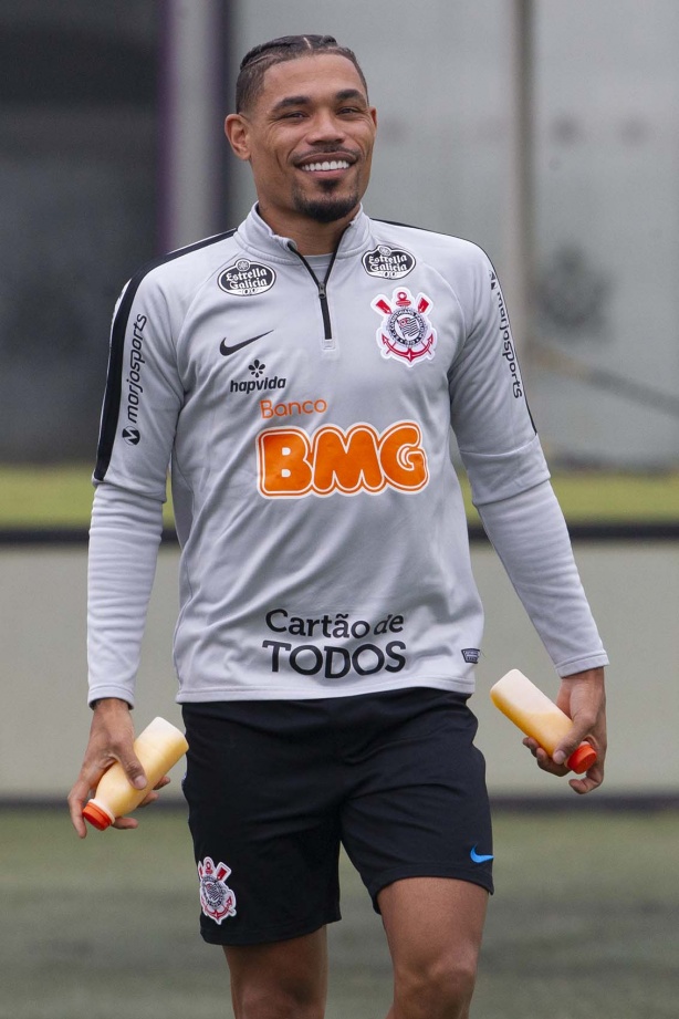 Júnior Urso no último treino antes do jogo contra o Palmeiras