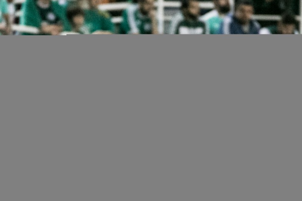 Michel comemora seu gol durante Dérbi, contra o Palmeiras, no Pacaembu