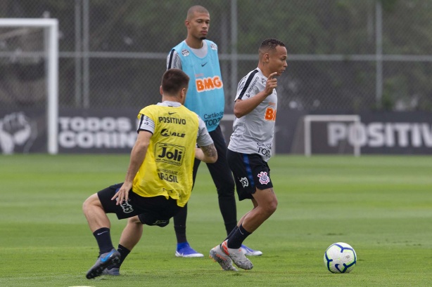 Ramiro, João Victor e Janderson no último treino antes do jogo contra o Palmeiras