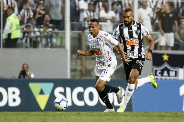 Janderson durante jogo com o Atlético-MG, pelo Campeonato Brasileiro