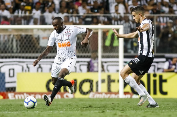 Manoel durante jogo com o Atlético-MG, pelo Campeonato Brasileiro