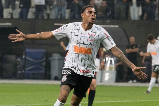 Gustavo marcou um dos gols da vitria no primeiro jogo contra o Deportivo Lara