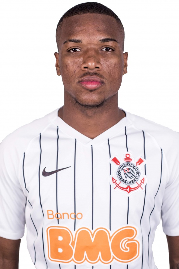 O volante Xavier está na lista de jogadores convocados para a Copinha de 2020
