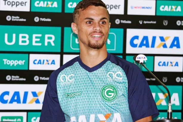 Michael está distante, já que o Goiás não parece abrir mão do valor integral da multa