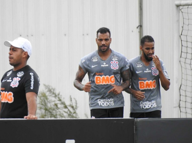 Michel Macedo e Everaldo estão em transição do DM para o campo