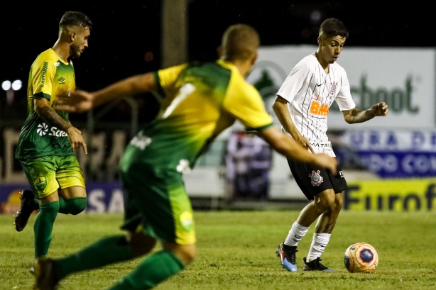 Gabriel Pereira no jogo contra o Cuiabá, pela Copinha 2020