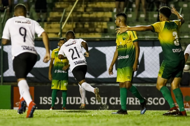 Timãozinho no jogo contra o Cuiabá, pela Copinha 2020