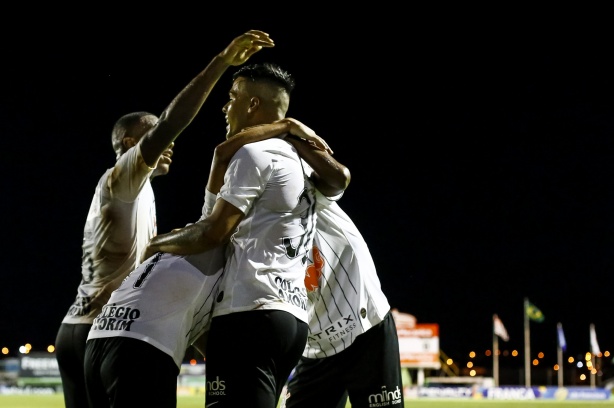 Timãozinho vence o Juventude e está classificado para as oitavas da Copinha