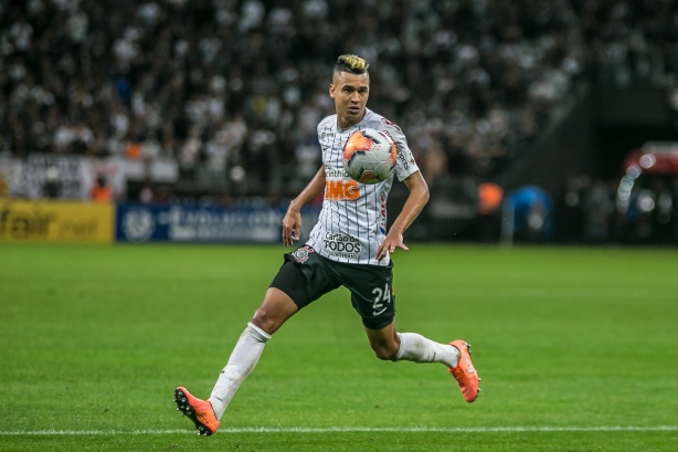 Cantillo durante o jogo contra o Guaraní