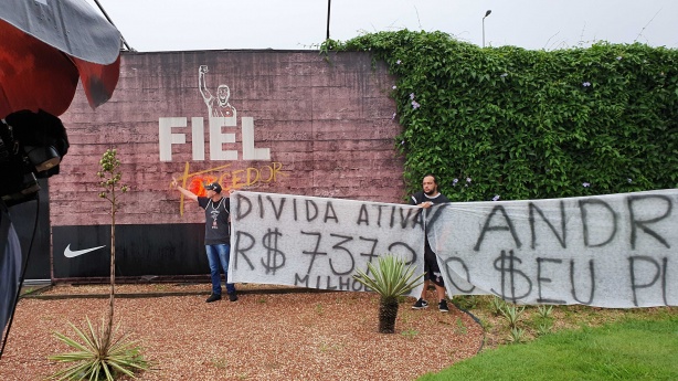 Dívida com a União foi um dos motivos do protesto no CT