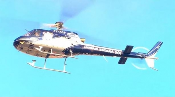 Torcida mandou recado por helicptero no Allianz Parque