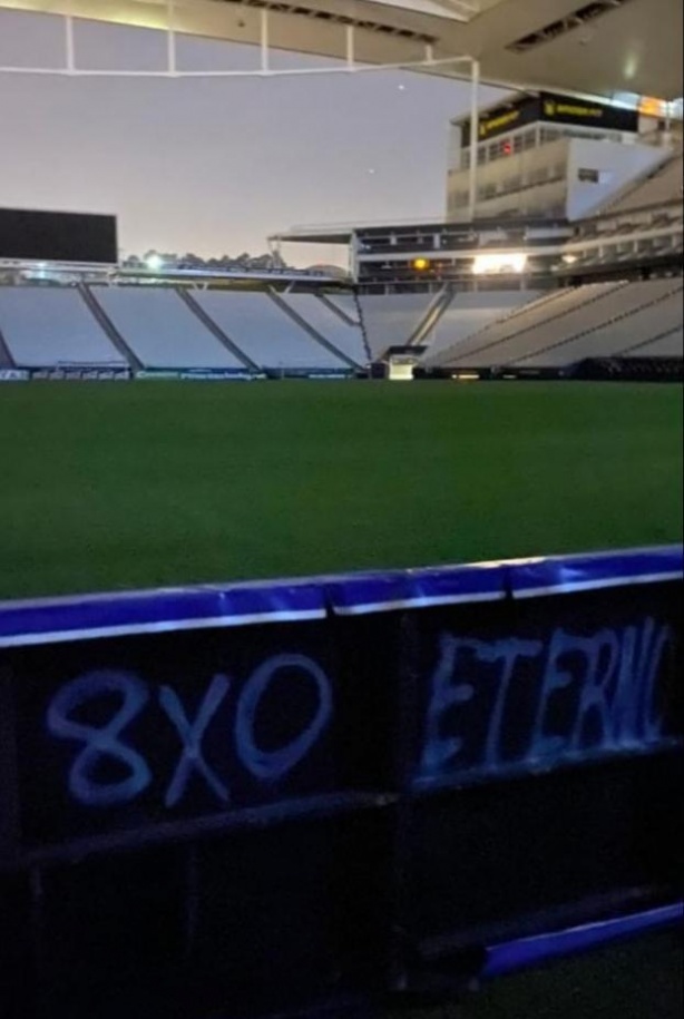 Arena Corinthians E Invadida Por Palmeirenses Que Picham Ate As Traves Veja Fotos Traducir pinchar significado pinchar traducción de pinchar sinónimos de pinchar información sobre pinchar en el diccionario y enciclopedia en línea gratuito. arena corinthians e invadida por