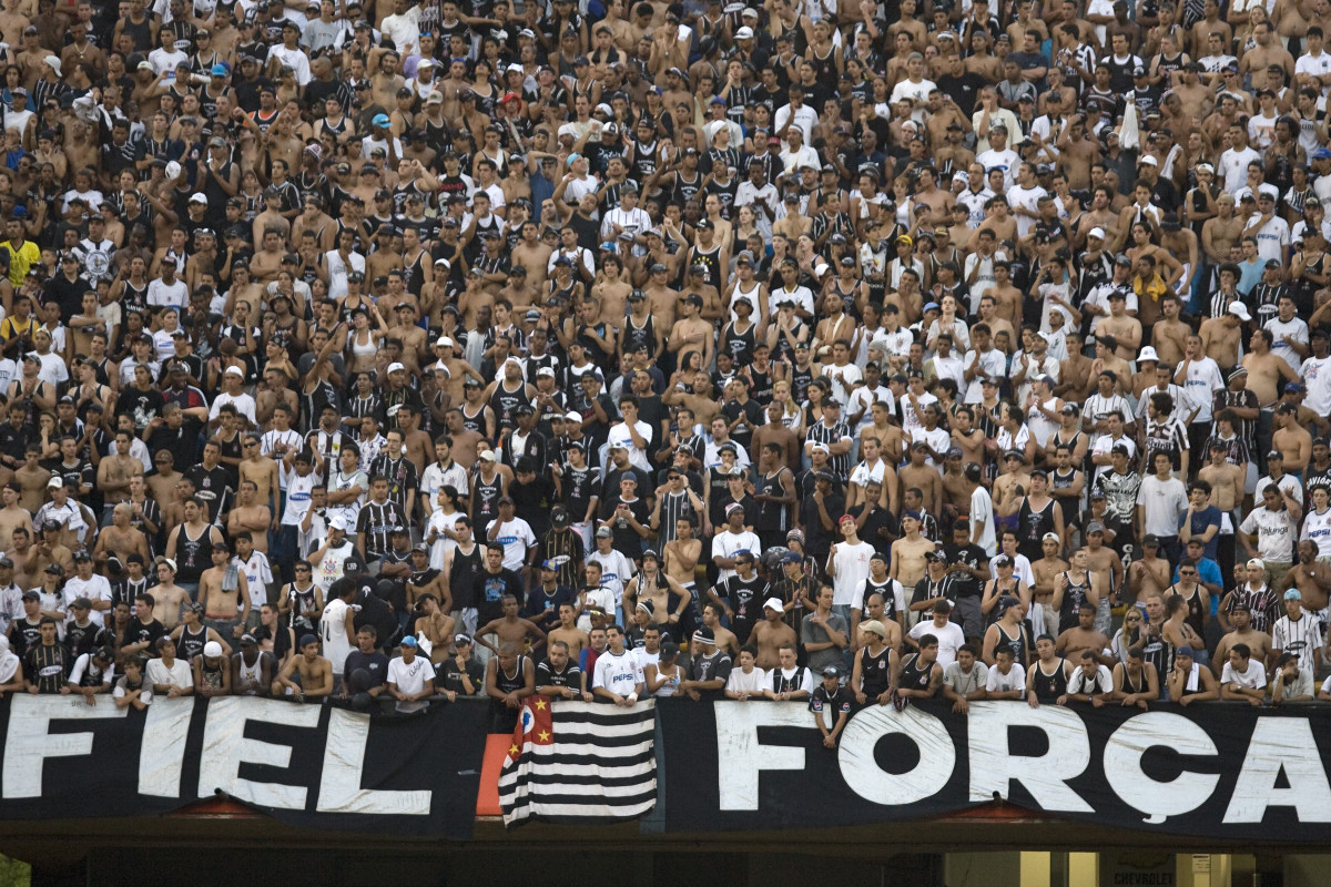 Palmeiras x Corinthians marca 7 anos de torcida única em SP