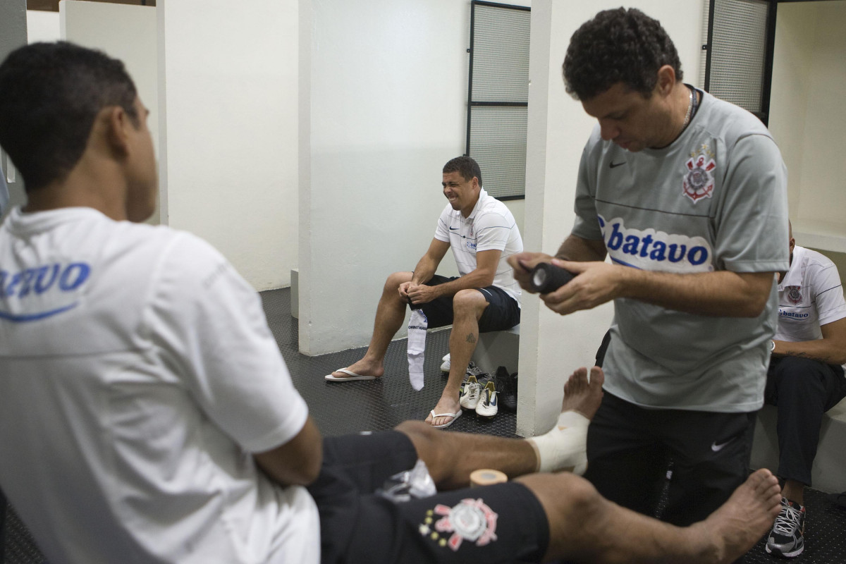 Durante o treino do Corinthians realizado esta tarde no Parque Ecológico do Tiete. O próximo jogo será contra o Fluminense no Pacaembu, amanhã, quarta-feira, 13/05 a noite, jogo da ida das quartas de final da Copa do Brasil 2009