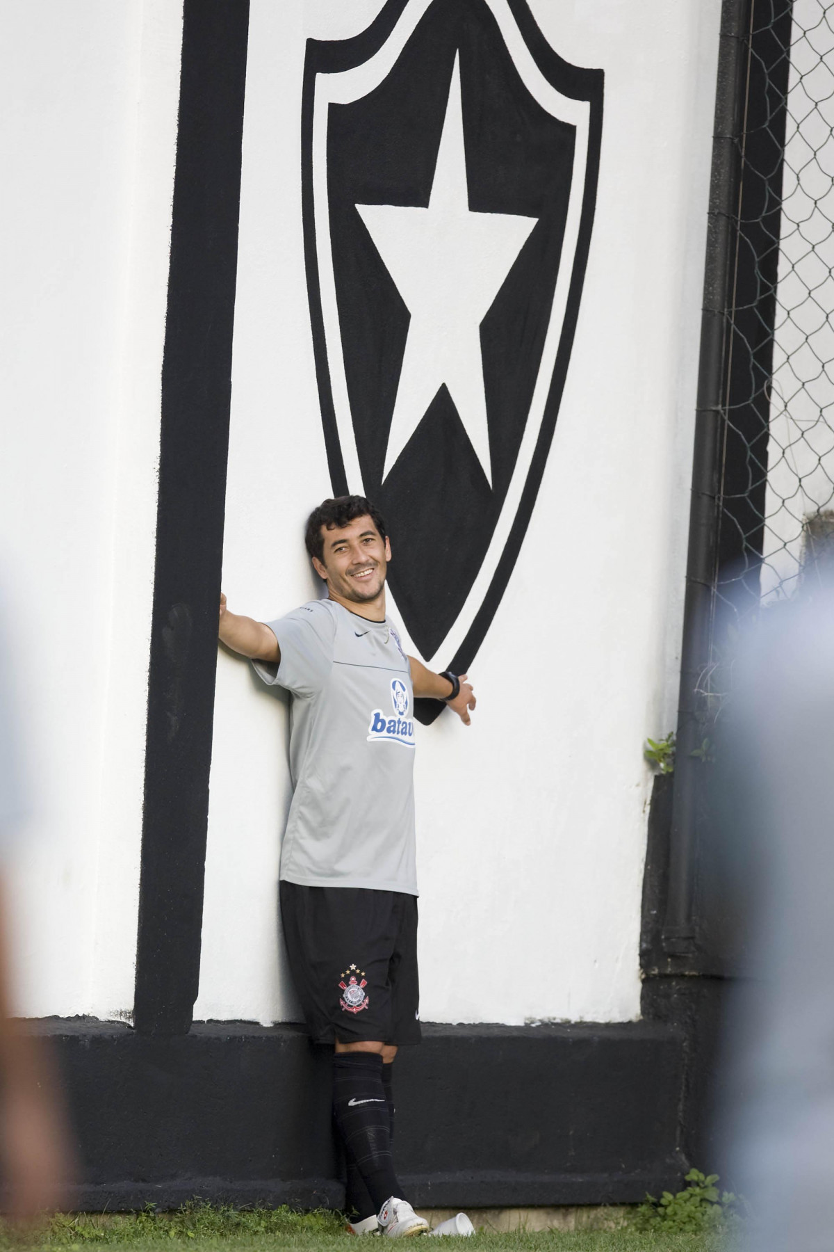Durante o treino do Corinthians realizado na esta tarde em General Severiano, sede do Botafogo, no Rio de Janeiro. O prximo jogo ser contra o Fluminense no Maracan, amanh, quarta-feira, 20/05 a noite, no jogo de volta das quartas de final da Copa do Brasil 2009