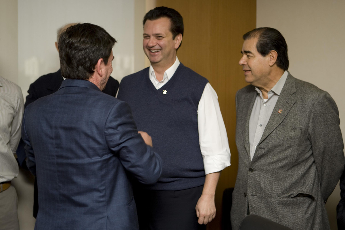 O presidente do Corinthians Andres Sanchez recebeu o prefeito de São Paulo Gilberto Kassab hoje pela manhã no Parque São Jorge