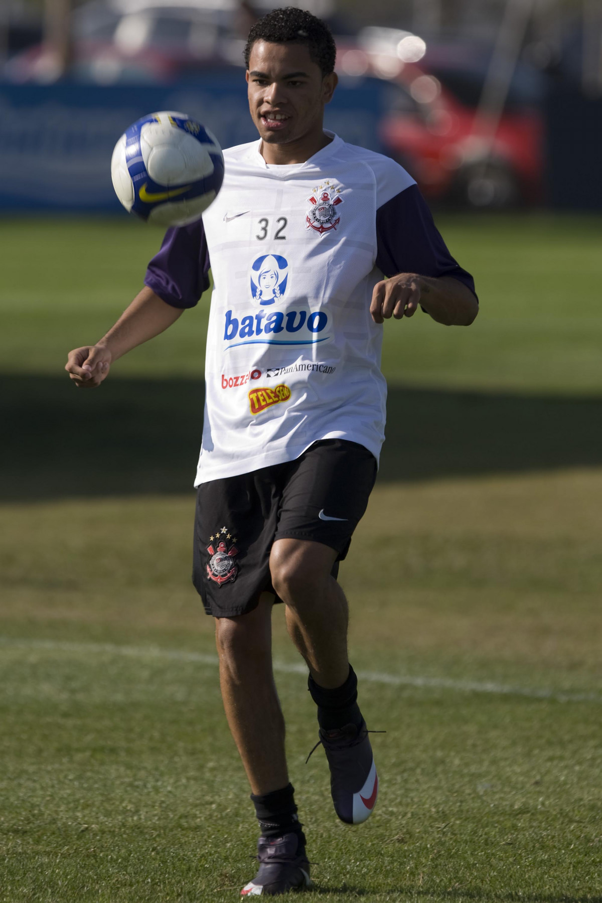 Durante o treino do Corinthians realizado esta manh no Parque Ecolgico do Tiete, zona leste da cidade; o prximo jogo do time ser domingo, 16/08, contra o Atltico-MG, no Pacaembu, pelo Campeonato Brasileiro 2009