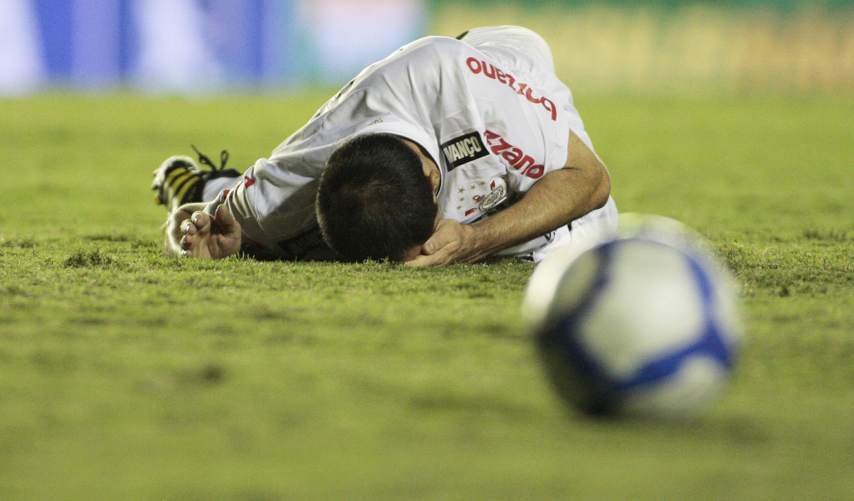 Danilo do Corinthians durante partida vlida pelo Campeonato Brasileiro srie A realizado no estdio So Janurio