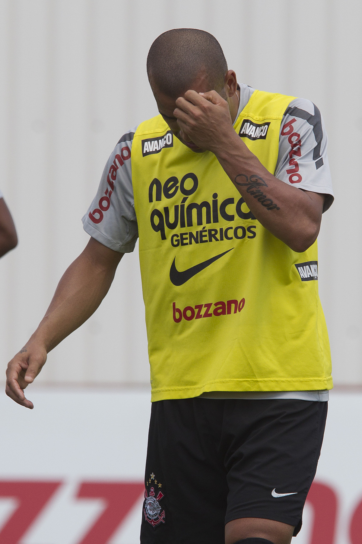 Emerson durante o treino desta manh no CT Joaquim Grava, no Parque Ecolgico do Tiete, o prximo jogo ser contra o Botafogo, quarta-feira a noite, dia 12/10, no Pacaembu, vlida pela 29 rodada do Brasileiro 2011