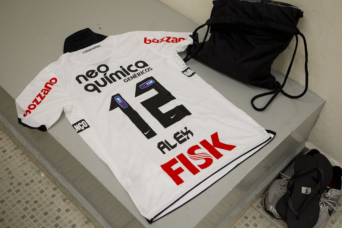 Camisa de Alex nos vestirios antes da partida entre Corinthians x Palmeiras, realizada esta tarde no estdio do Pacaembu, vlida pela 38 rodada do Campeonato Brasileiro de 2011