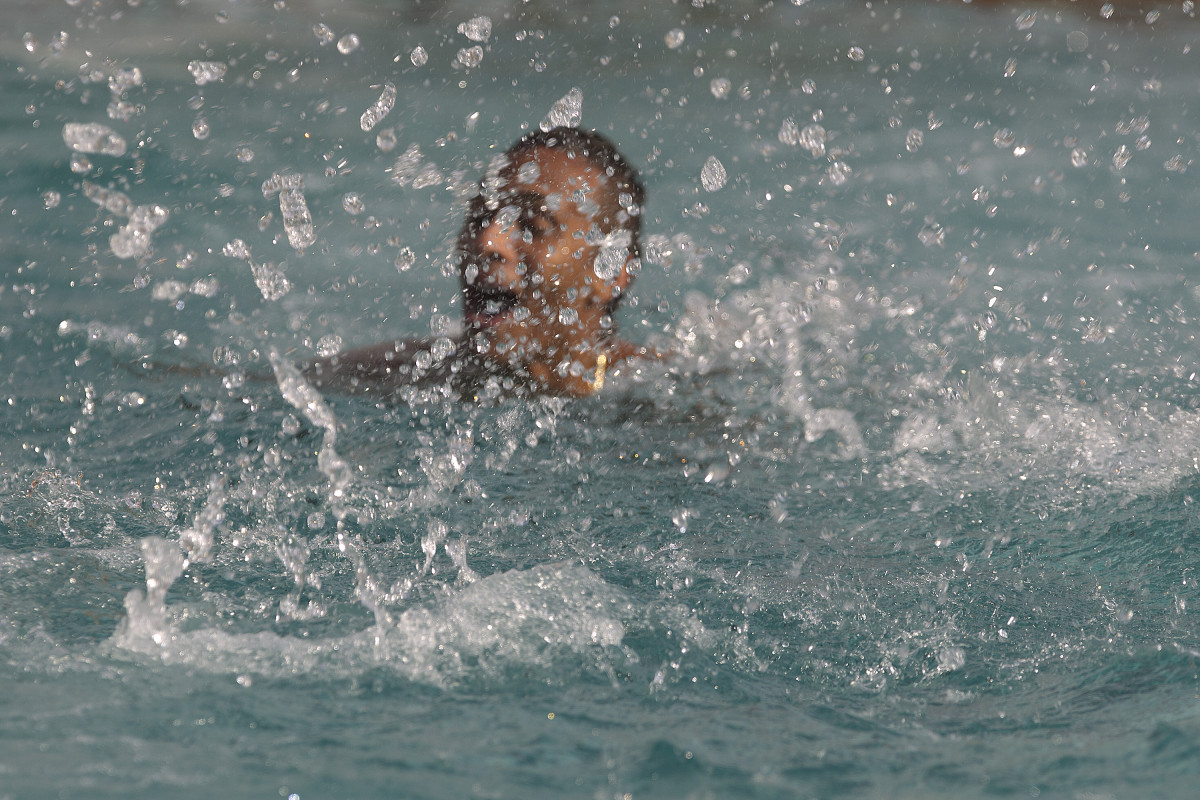 Liedson Durante Treino De Recuperacao Na Piscina Esta Tarde No Ct Joaquim Grava No Parque Ecologico