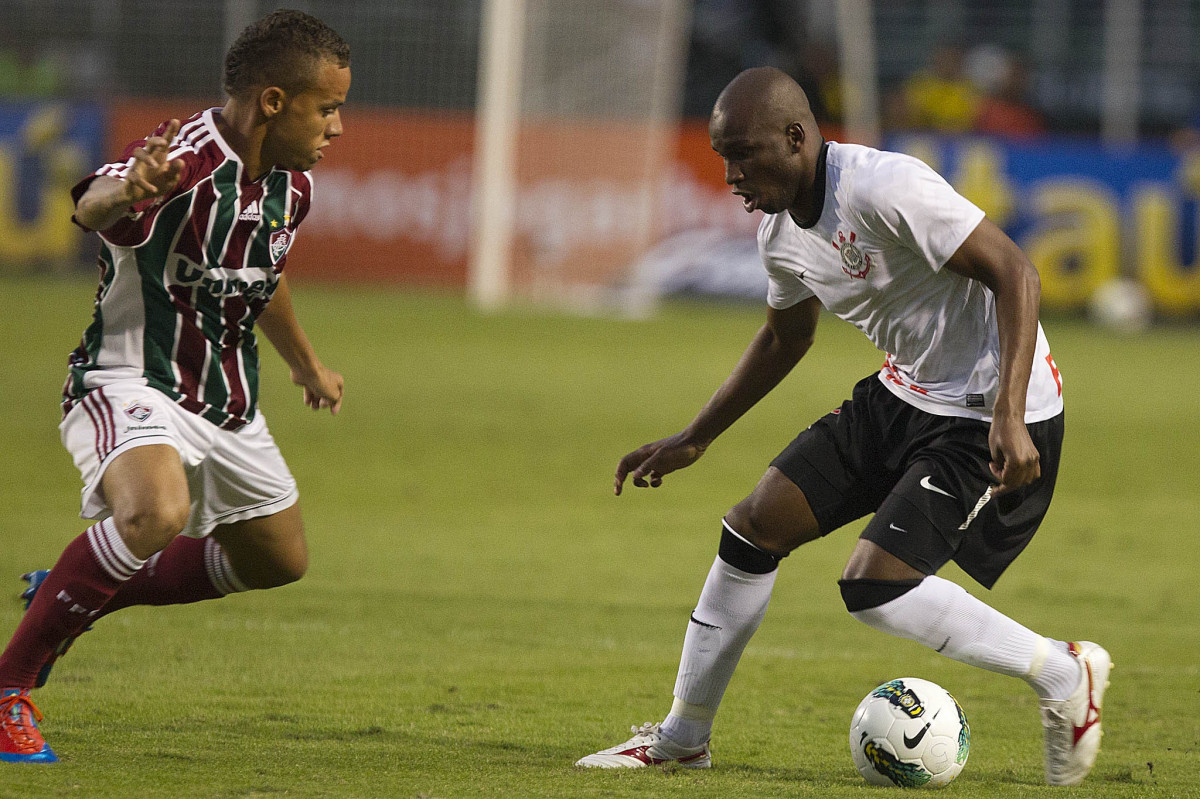 Durante a partida entre Corinthians x Fluminense, realizada esta tarde no estdio do Pacaembu, vlida pela 1 rodada do Campeonato Brasileiro de 2012