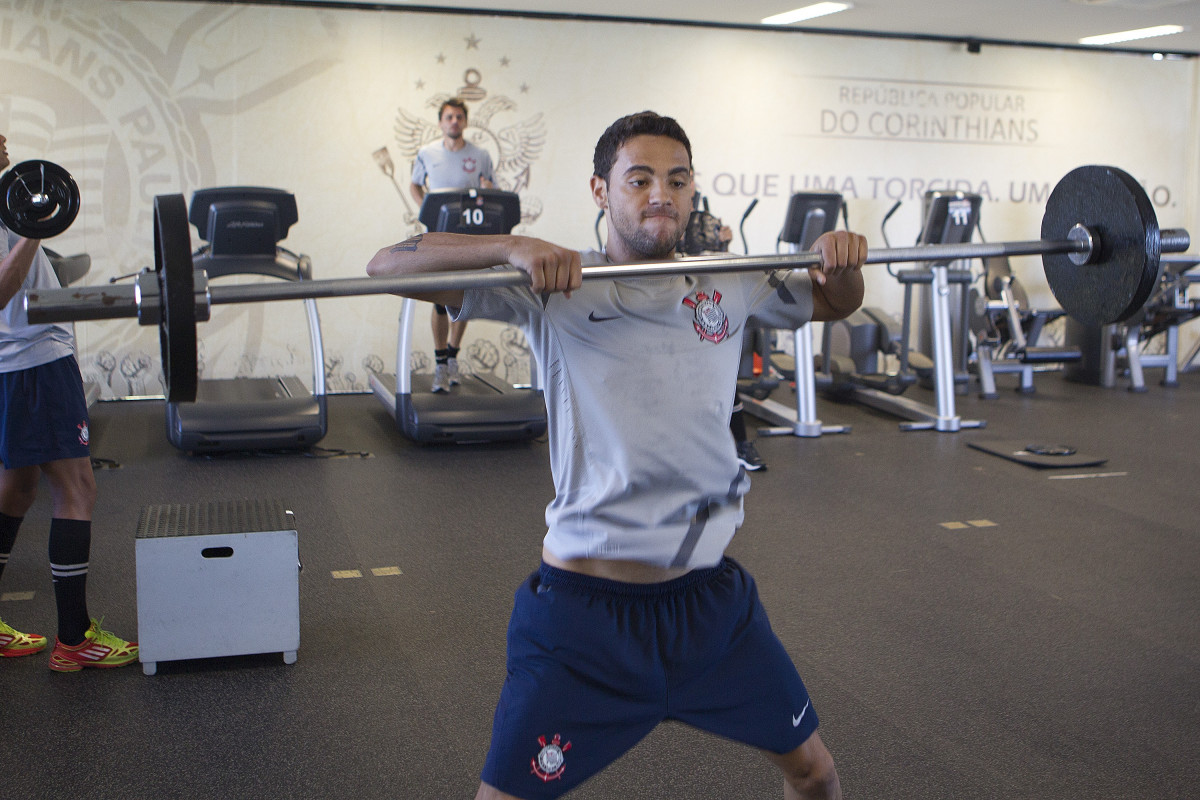 Welder durante o treino realizado esta manhã na academia de musculacao no CT Joaquim Grava, localizado no Parque Ecológico do Tiete. O próximo jogo da equipe será quinta-feira, dia 07/06, contra o Figueirense/SC, no estádio do Pacaembu, válido pela terceira rodada do Campeonato Brasileiro 2012