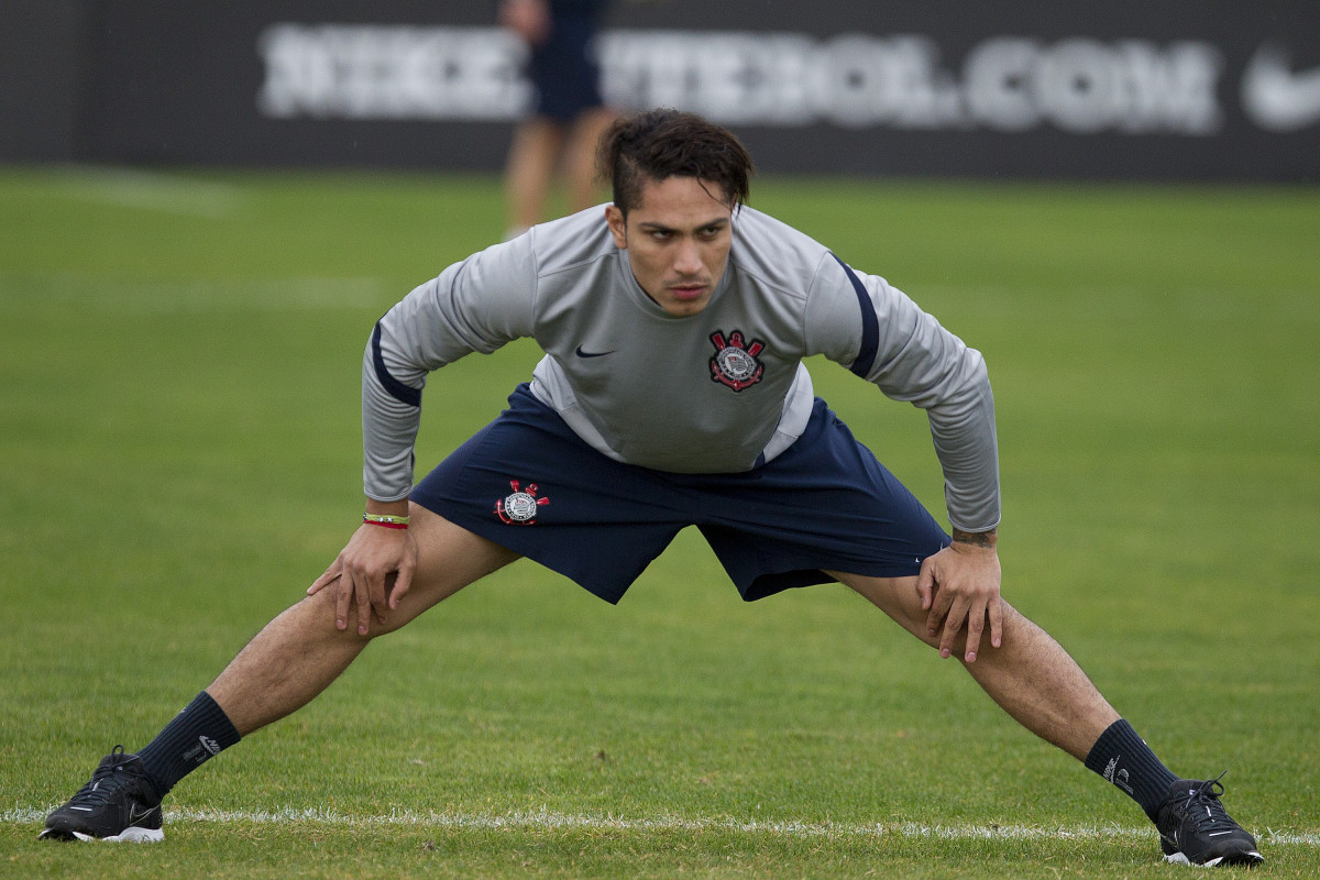 Durante o treino realizado esta tarde no CT Joaquim Grava, localizado no Parque Ecológico do Tiete. O próximo jogo da equipe será quarta-feira, 18/07, contra o Flamengo, no Engenhão, válido pela 10ª rodada do Campeonato Brasileiro de 2012