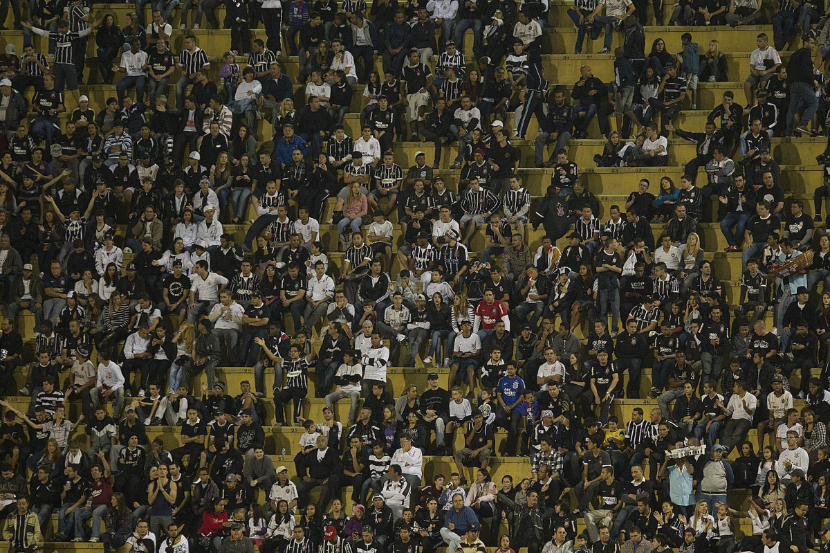 Durante a partida entre Corinthians x Portuguesa, realizada esta noite no estádio do Pacaembu, jogo válido pela11ª rodada do Campeonato Brasileiro de 2012
