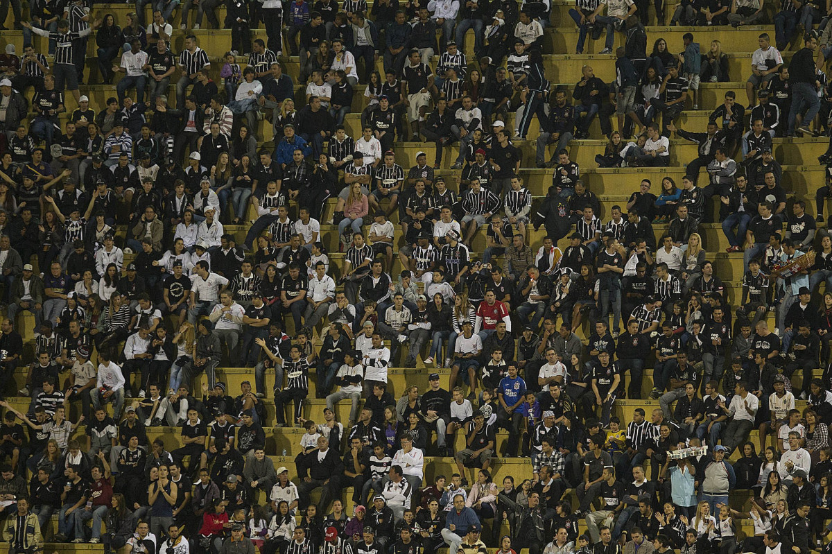 Durante a partida entre Corinthians x Portuguesa, realizada esta noite no estdio do Pacaembu, jogo vlido pela11 rodada do Campeonato Brasileiro de 2012