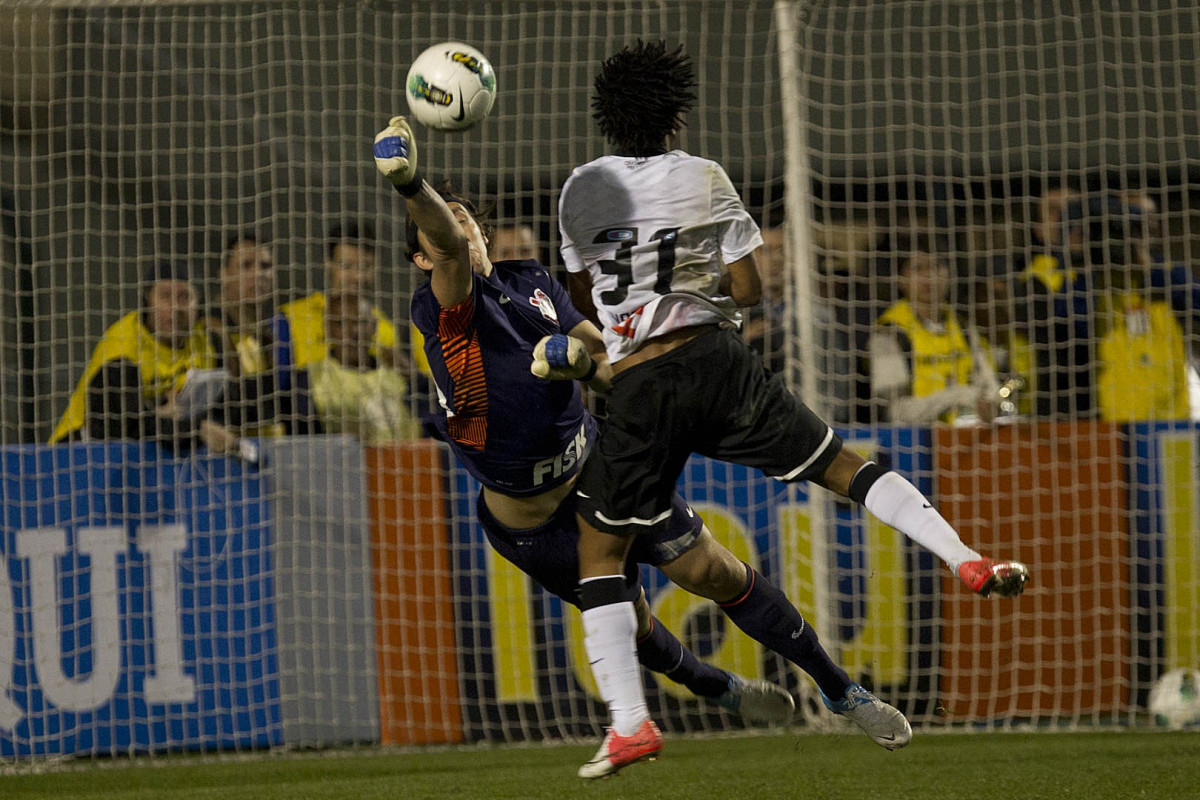 Durante a partida entre Corinthians x Portuguesa, realizada esta noite no estádio do Pacaembu, jogo válido pela11ª rodada do Campeonato Brasileiro de 2012