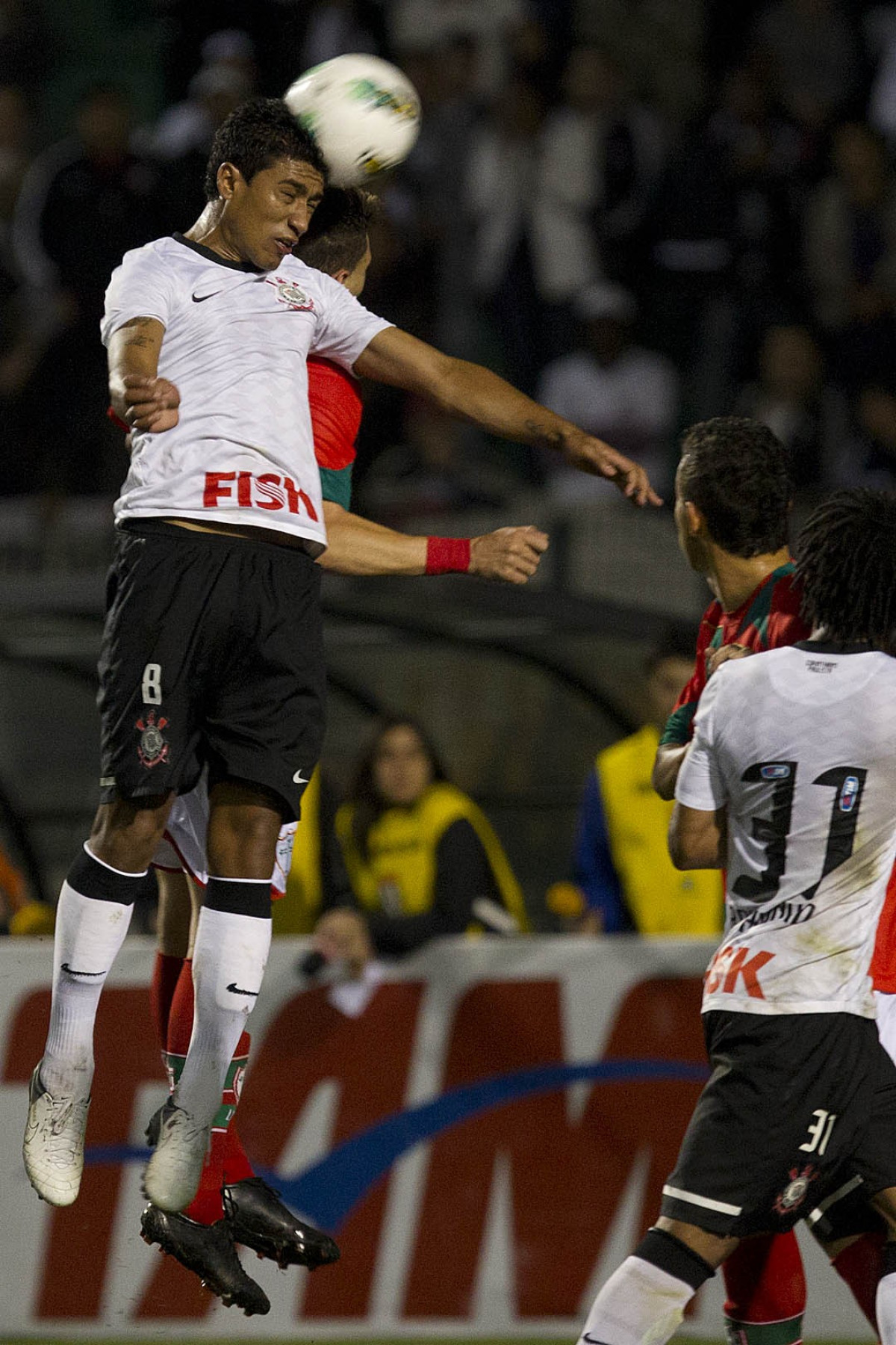 Durante a partida entre Corinthians x Portuguesa, realizada esta noite no estdio do Pacaembu, jogo vlido pela11 rodada do Campeonato Brasileiro de 2012