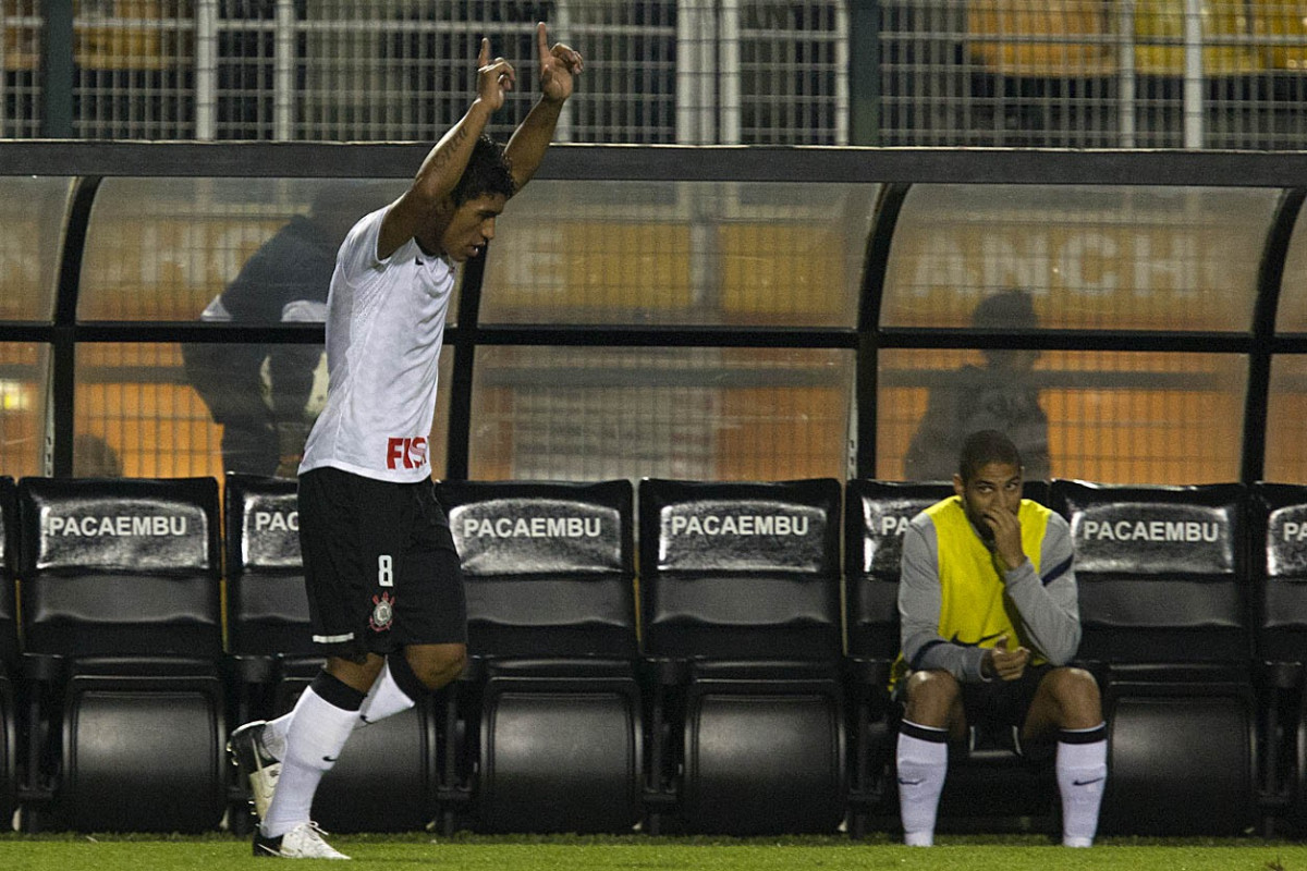 Durante a partida entre Corinthians x Cruzeiro, realizada esta noite no estádio do Pacaembu, jogo válido pela 12ª rodada do Campeonato Brasileiro de 2012
