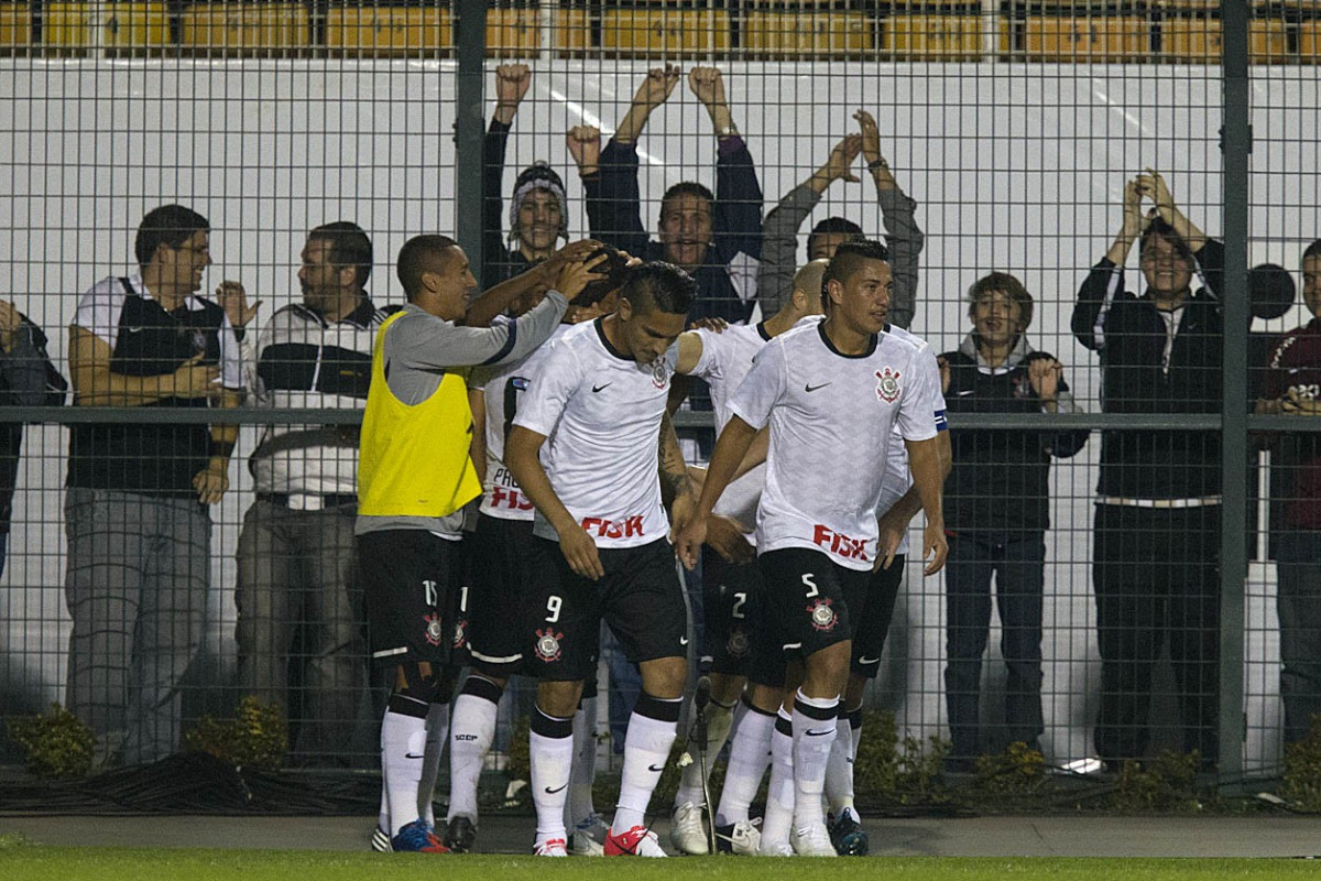 Durante a partida entre Corinthians x Cruzeiro, realizada esta noite no estádio do Pacaembu, jogo válido pela 12ª rodada do Campeonato Brasileiro de 2012