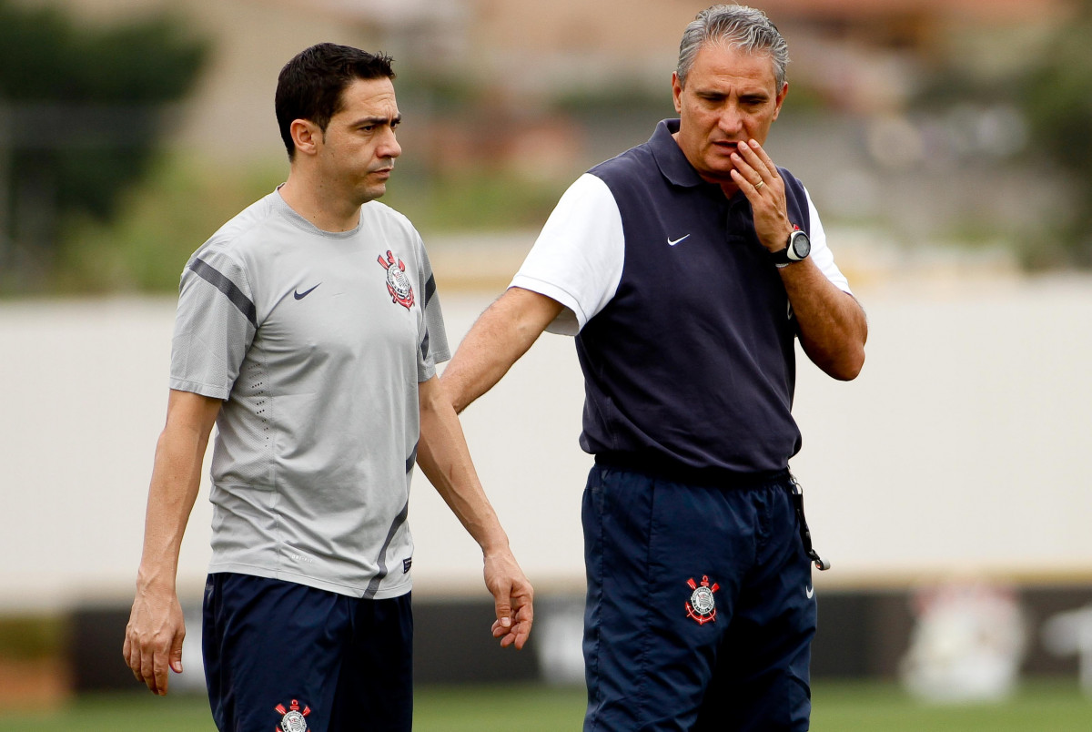 dolo do Corinthians rebate crticas ao tcnico Tite e relembra adaptao do treinador no Mundial